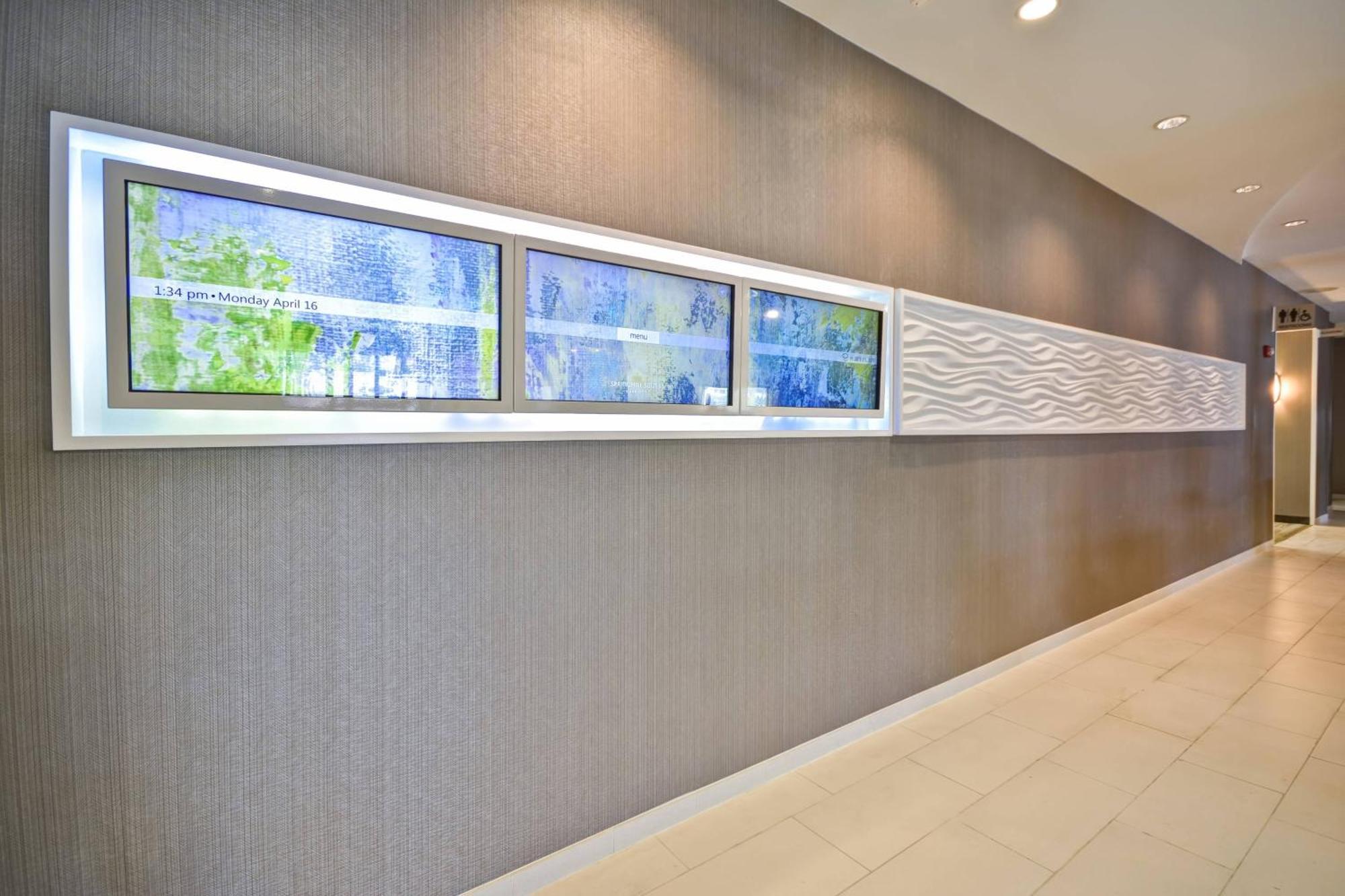 Springhill Suites Lexington Near The University Of Kentucky Εξωτερικό φωτογραφία