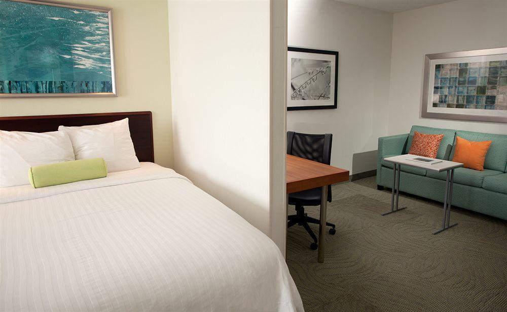 Springhill Suites Lexington Near The University Of Kentucky Εξωτερικό φωτογραφία