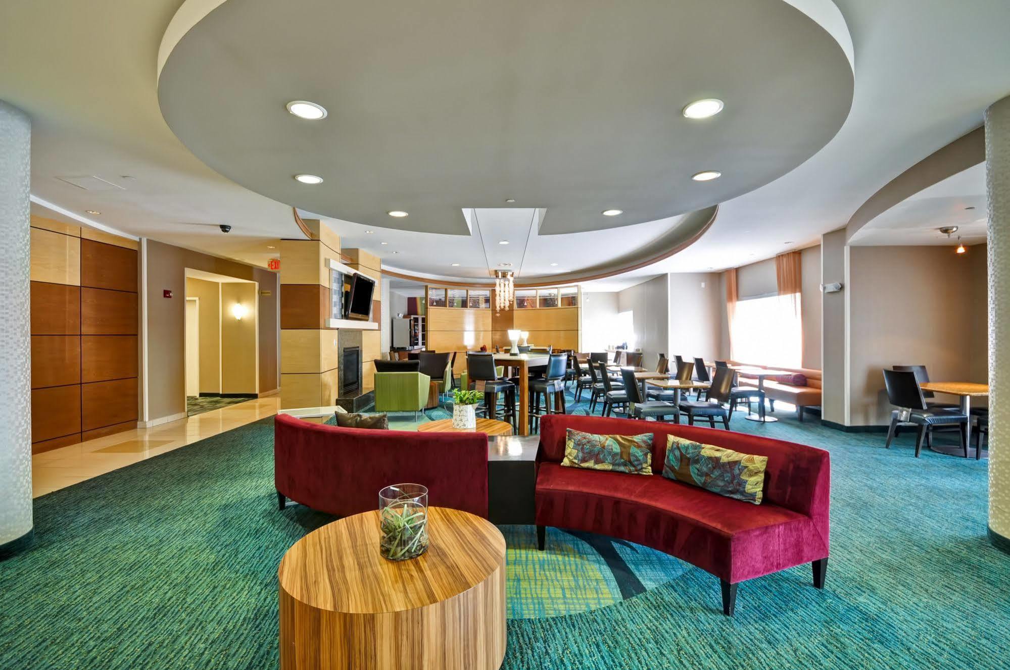 Springhill Suites Lexington Near The University Of Kentucky Εξωτερικό φωτογραφία