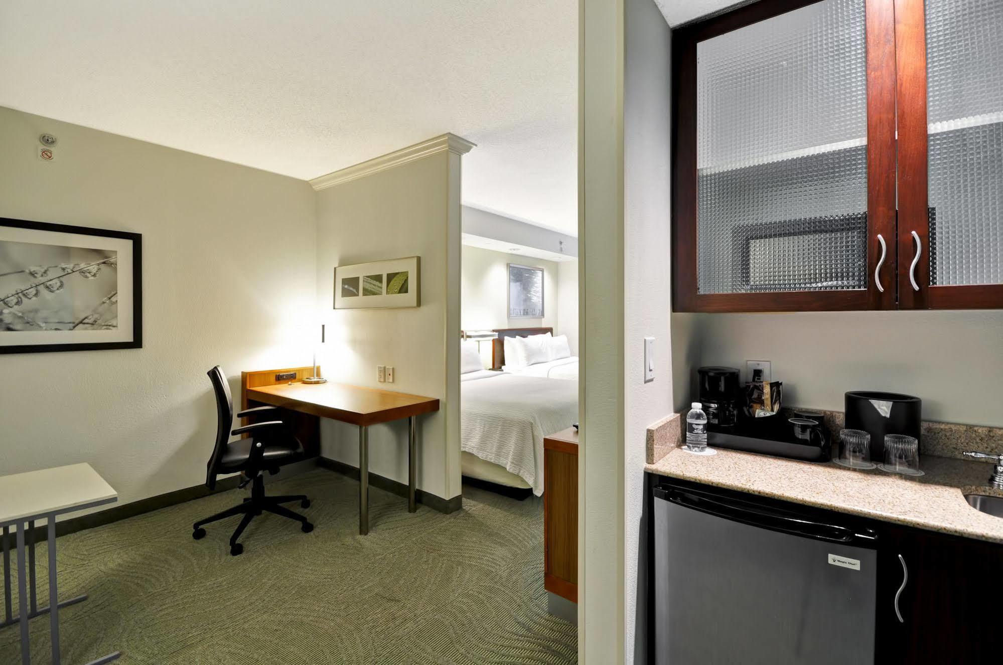 Springhill Suites Lexington Near The University Of Kentucky Εξωτερικό φωτογραφία